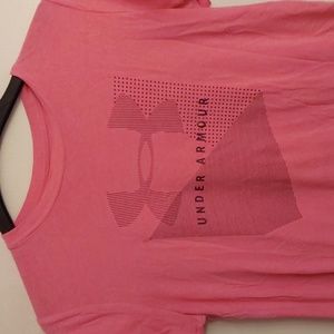Pink undernarmour tee